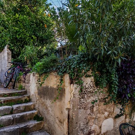 Old Split Apartment Ngoại thất bức ảnh