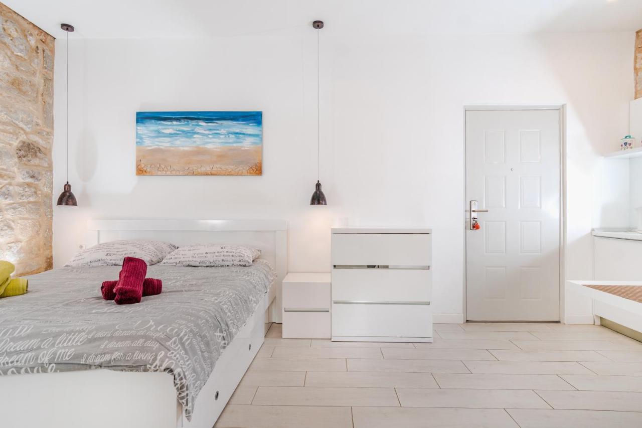 Old Split Apartment Ngoại thất bức ảnh