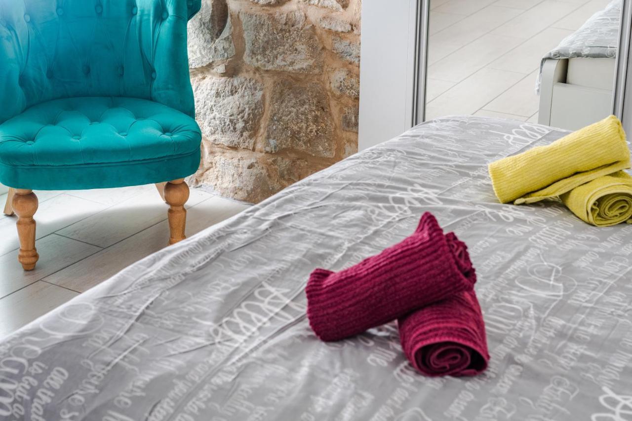 Old Split Apartment Ngoại thất bức ảnh